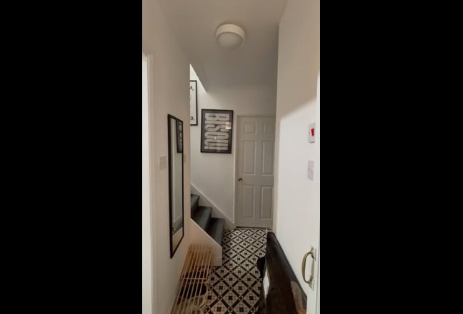 Brillliant DBL. All Female House Share. All Bills! Main Photo