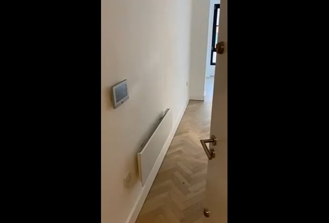 Short term let flat available Main Photo