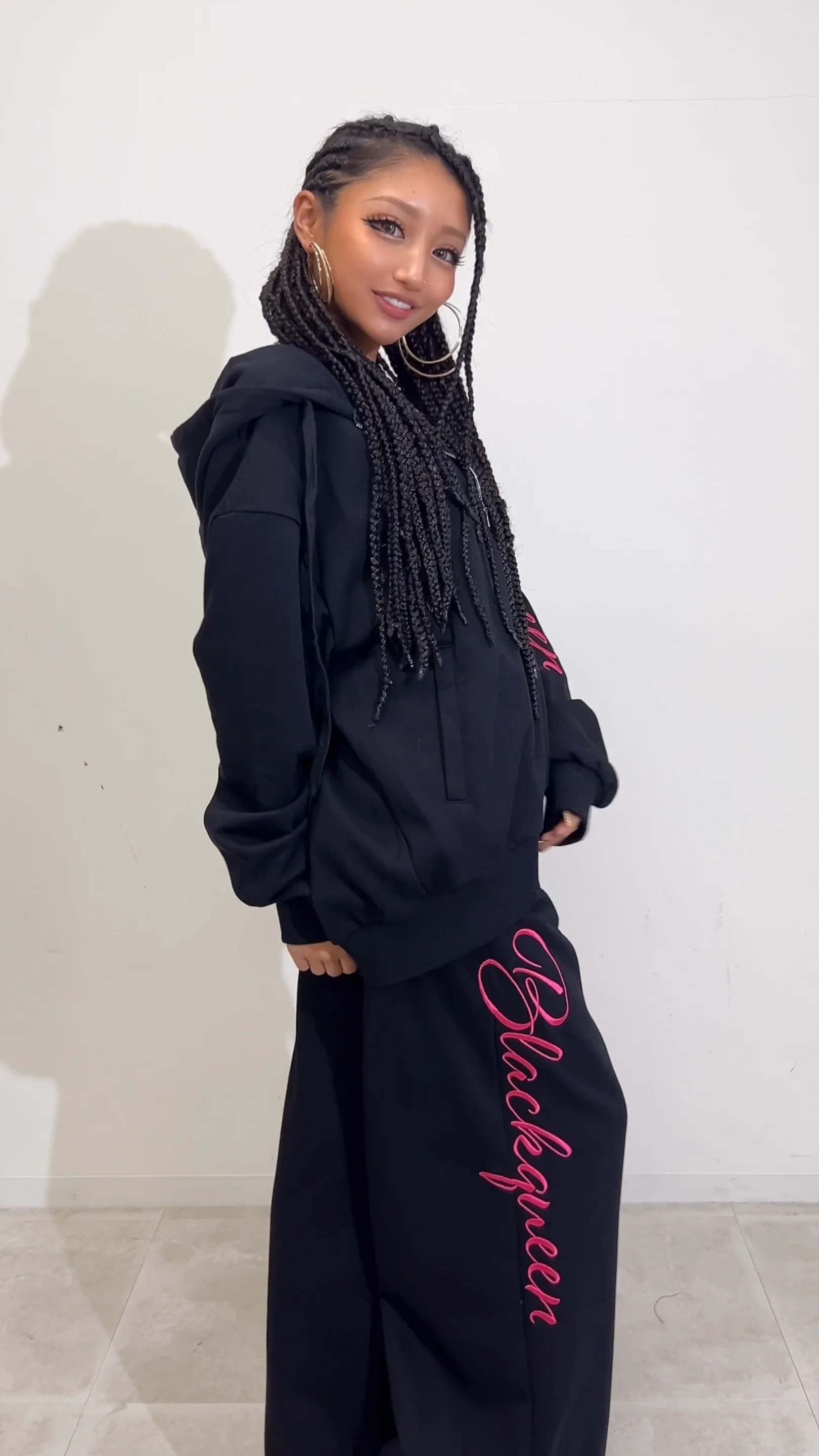 刺繍入りセットアップ | レディースギャルファッション通販BLACKQUEEN