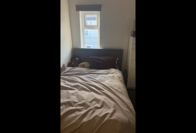  2  en-suite  rooms  in female  preferred house-Bills incl.
 Main Photo