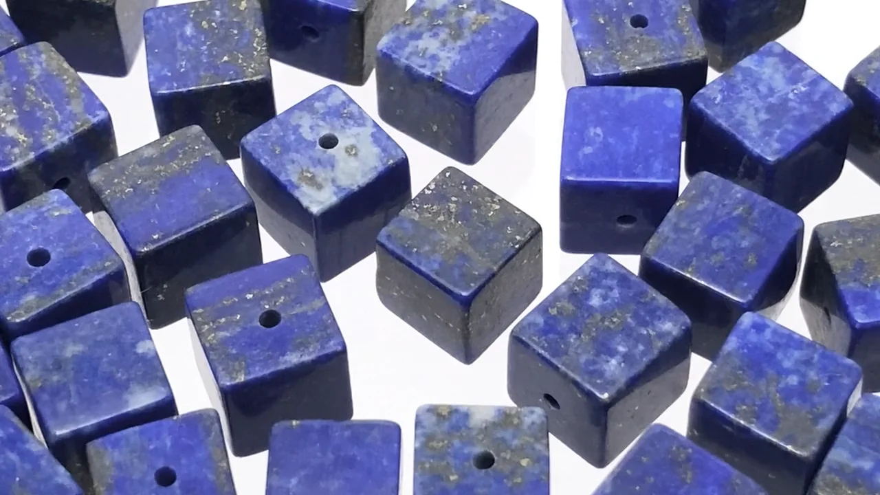ラピスラズリ（産地・アフガニスタン） キューブ6×6×6mm 4粒｜天然石