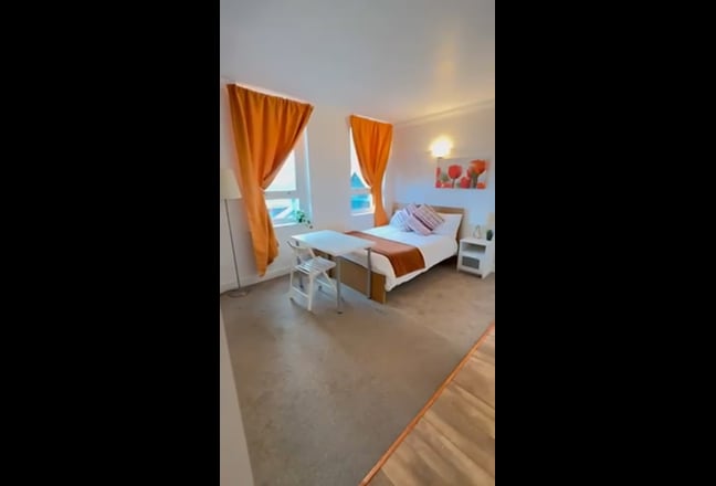 🏙️ Modern Studio Crossharbour | Canary Wharf  Main Photo