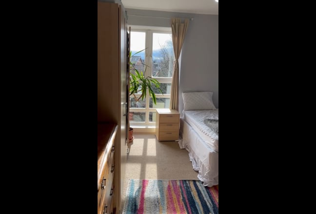 Spacious double room in unique loft apartment M21 Main Photo