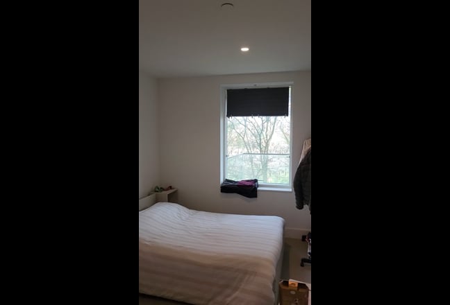 Double Room and a Private Bathroom in a New House Main Photo