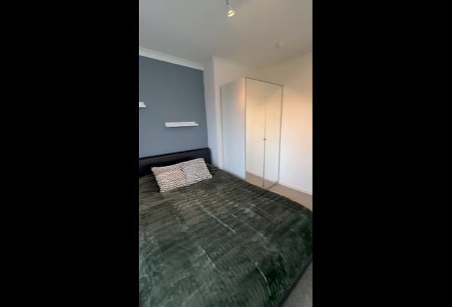 👩🏽‍🤝‍👩We Create Friends Not Just Housemates!🥳 Main Photo