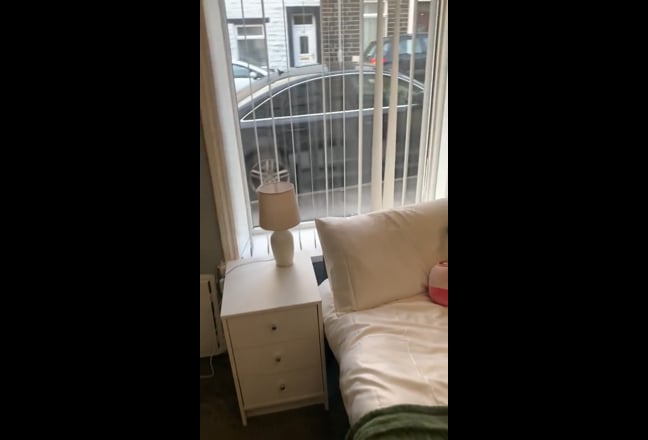 Newly decorated and furnished stylish rooms. Main Photo