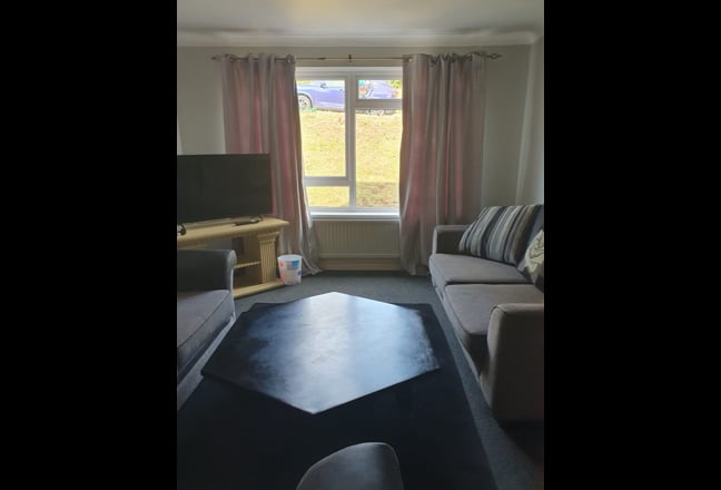 4 bedroom detached student house to rent Main Photo