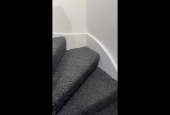 Flat  /Maisonette spacious  Main Photo