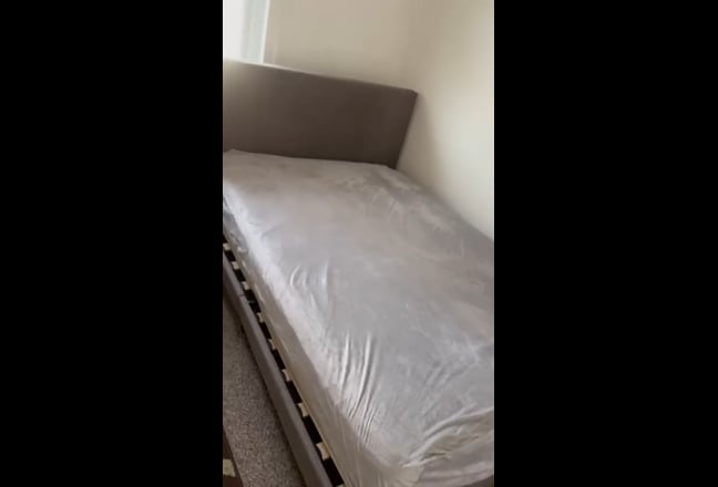 A room to rent in Erith London Uk  Main Photo