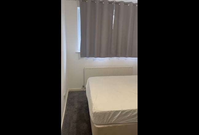 Double Room to rent bills all inclusive Main Photo