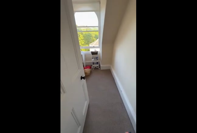 Marchmont flat with meadow views! Main Photo