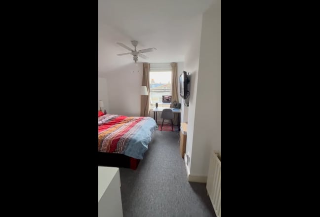 Bright Double + Garden - Bills Included - Balham! Main Photo