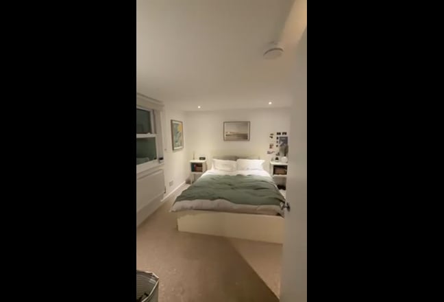 Double room with private bathroom in Brixton Main Photo