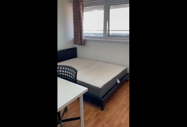 Spacious High-Floor Room Near City Centre Main Photo