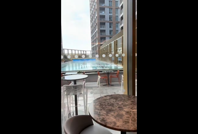 Double Bedroom Available in Wandsworth Town  Main Photo