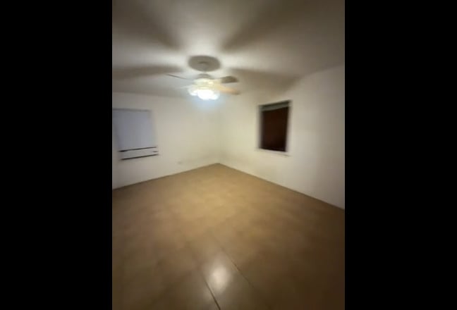 Room for rent , private bathroom  Main Photo