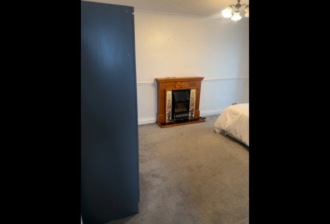Very Large spacious king size room Main Photo