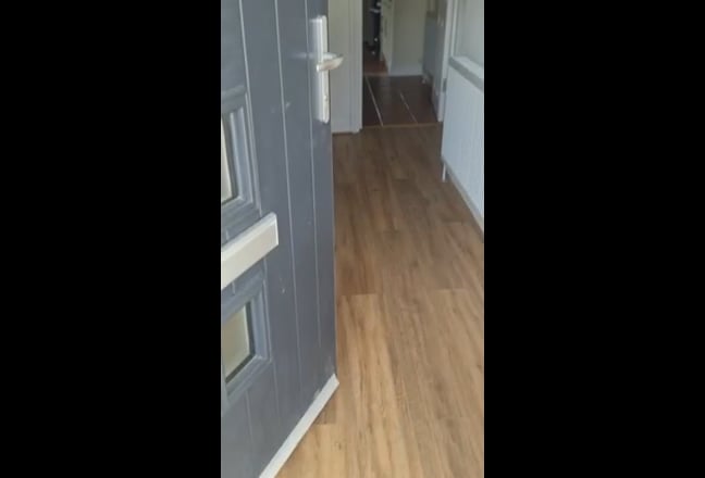 Business Park House. All Bills Included Main Photo