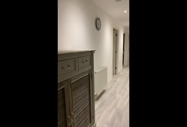 Your own ground floor apartment - bills included  Main Photo