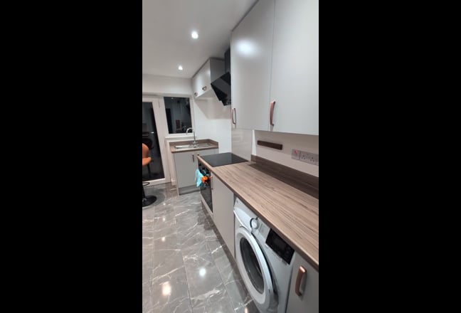 HIGH-SPEC Tech Room Private Cinema  Electric desk Main Photo