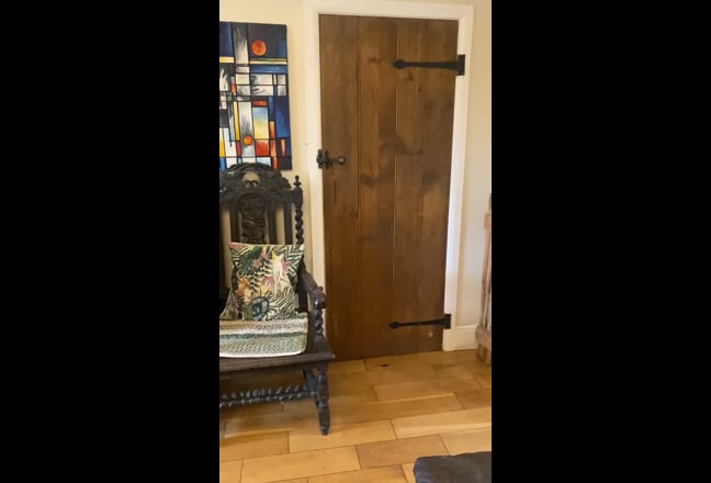 Rooms in country cottage Main Photo