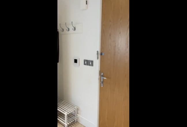 Stunning New Build flat - Isle of Dogs Main Photo