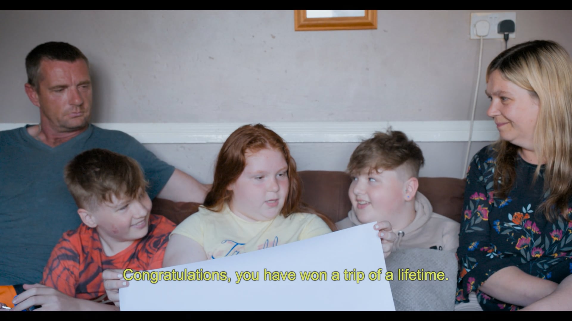 BOOKING // Uncover the World