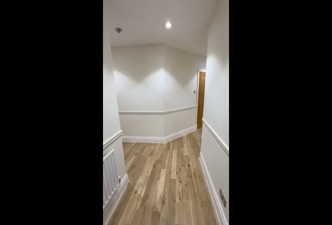 1 Big Room in Kensington W14 - Ensuite + Gym Main Photo