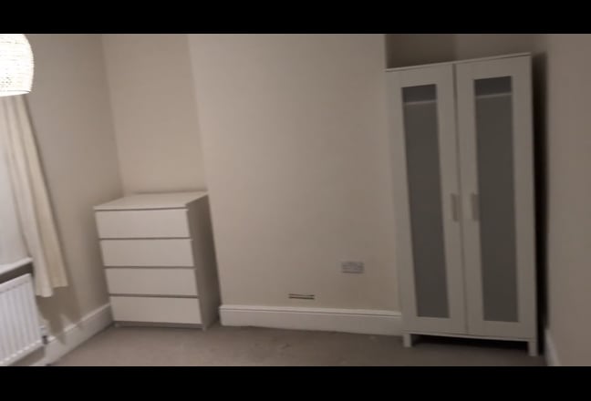 Large Double Room - Southampton Main Photo