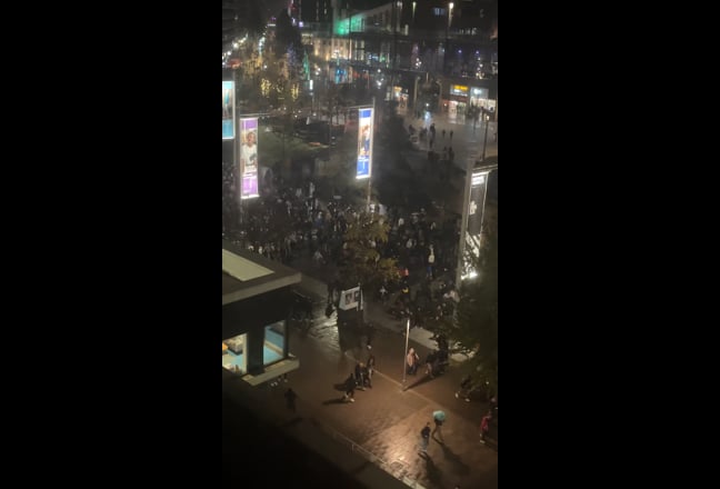 Ensuite Small Double Room 7th floor Wembley Main Photo