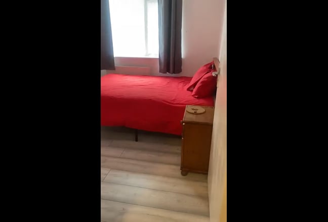 Double room &pound;750-Bromley South- Bills Included Main Photo