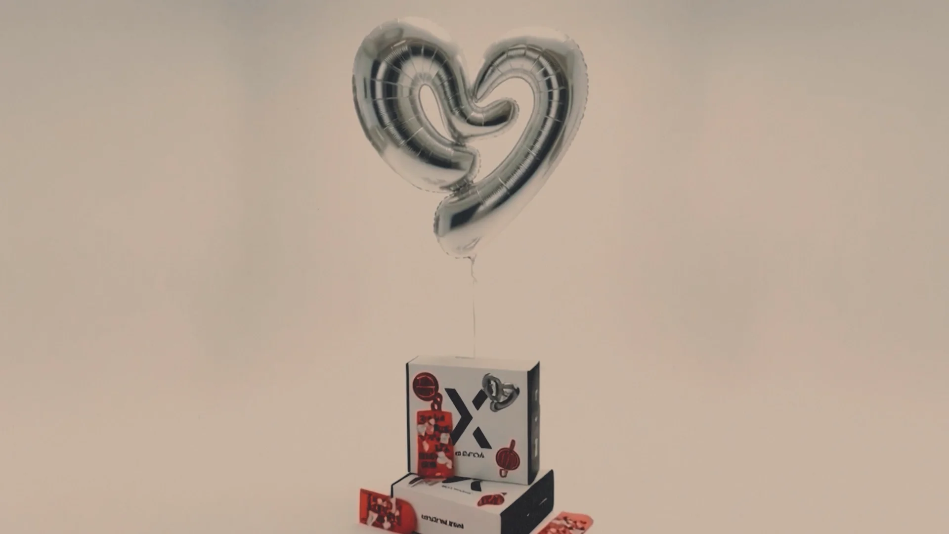 Love-Luck | VIPEXTRA