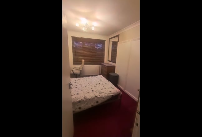 Beckenham nice large room in friendly house Main Photo