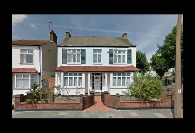 Double Room(s) In Spacious Detached House Main Photo