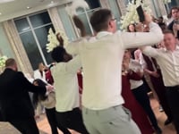 Lights on, Last song - End the night in style! — video thumbnail