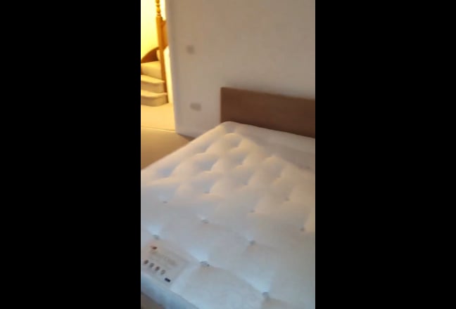 New flatmate needed Main Photo