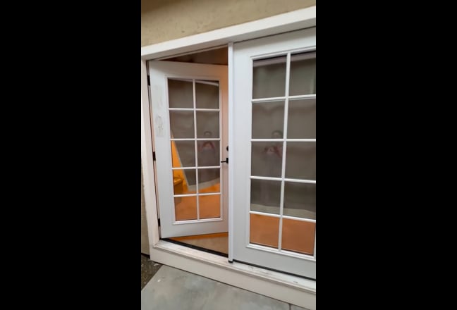 Private Room with Bathroom & Entrance Main Photo