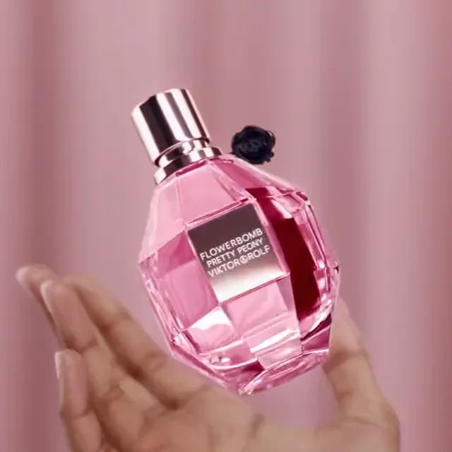 VIKTOR&ROLF Flowerbomb Pretty Peony Eau de Parfum 30ml | Harvey