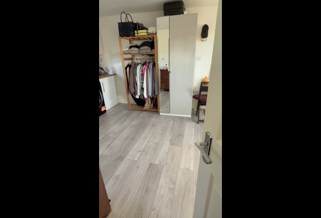 Studio in friendly house Main Photo