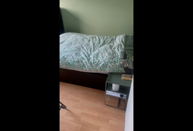 Room Available &pound;650 Month Including Bills Main Photo