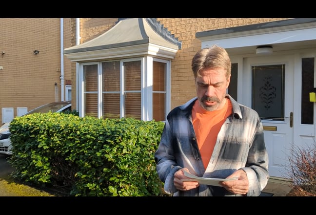 Double Bedroom with En-suite Bathroom and TV Main Photo