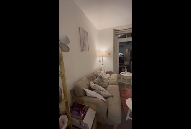 Lovely double bedroom near Clapham South tube  Main Photo