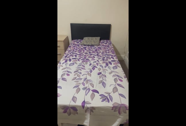 Single Room for Rent for working Women preferably Main Photo