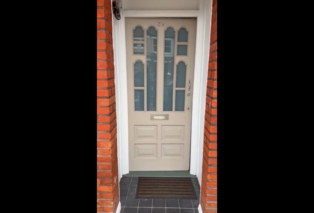 Wimbledon first floor two double bedroom flat Main Photo