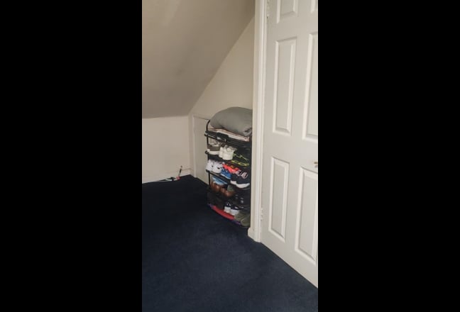 Ensuite room available Main Photo