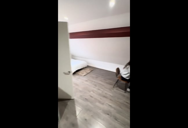 🌿 Modern Self-Contained Studio | Great Transport  Main Photo