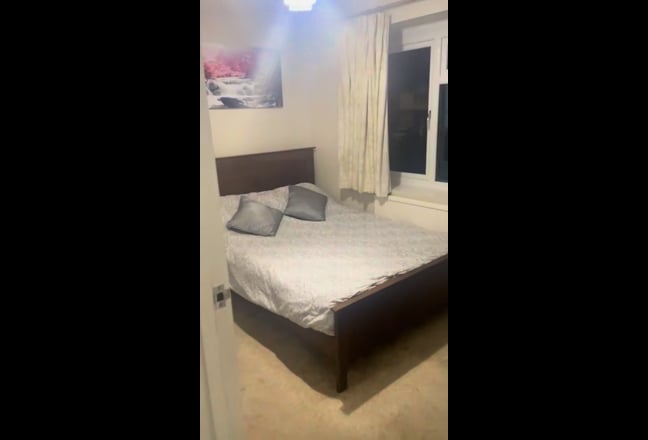 Double room with en-suite bathroom Main Photo