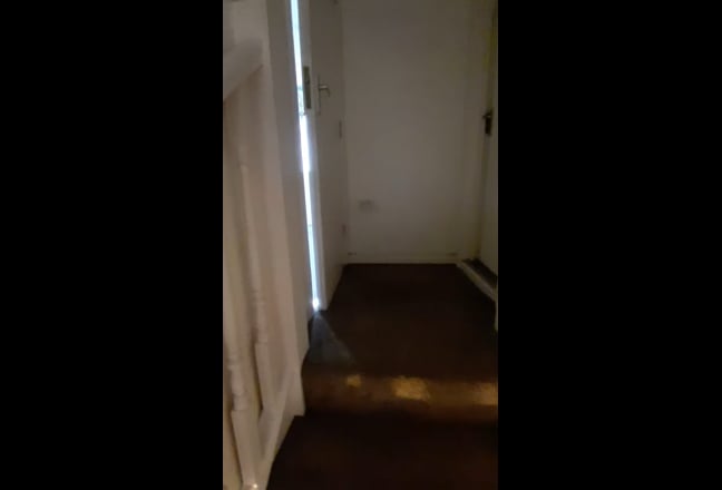 AMAZING double Room with ensuite EdmontonN9 Main Photo