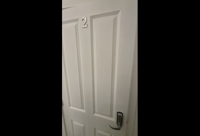 86a | Small Double  | Female House | Bills Inc Main Photo