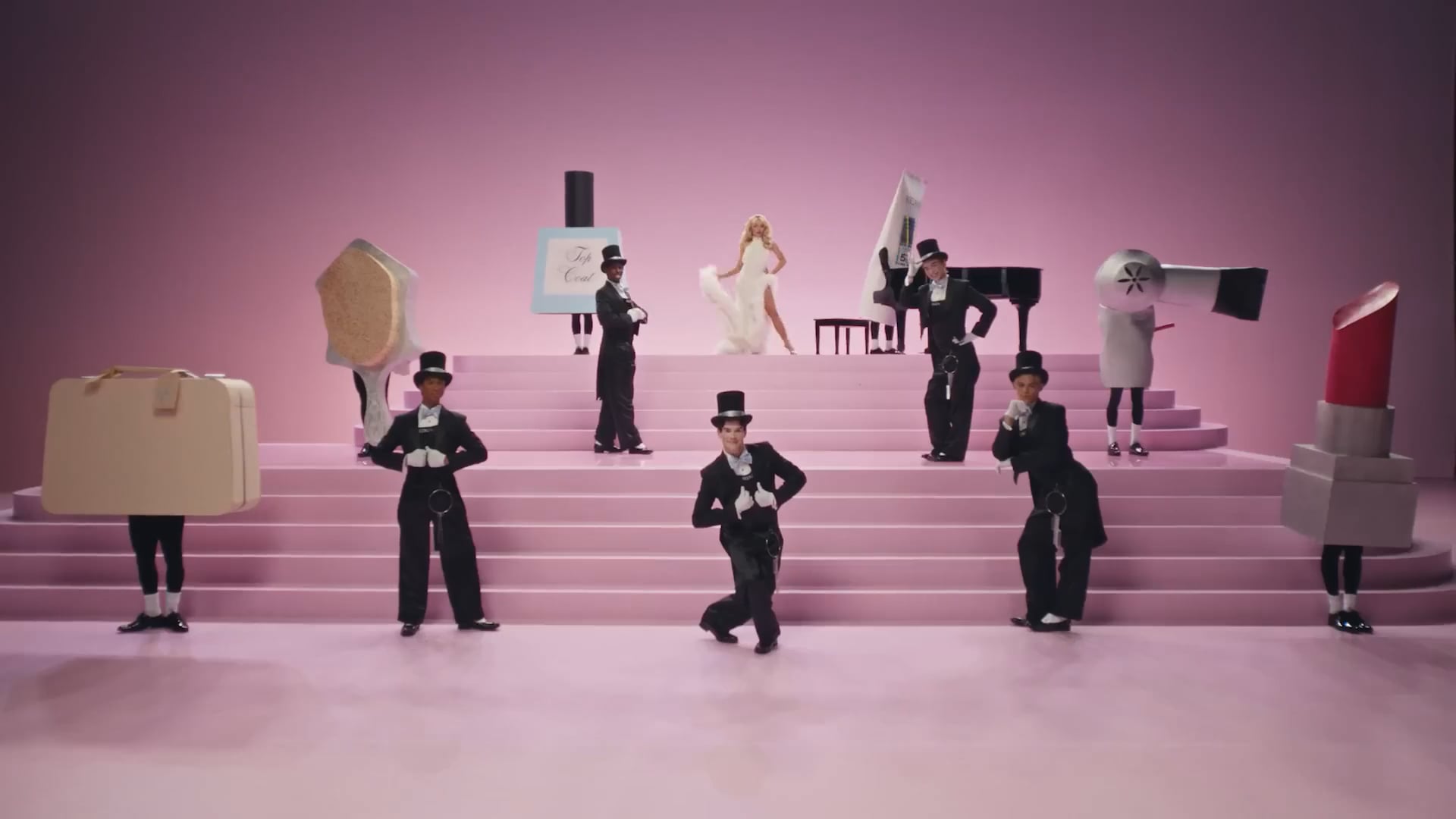 REDKEN x SABRINA CARPENTER I ABC | LEAVE IT IN | Videos & Movies on Vimeo